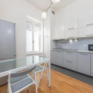 https://casa-da-suite-luna.italymilanhotels.net